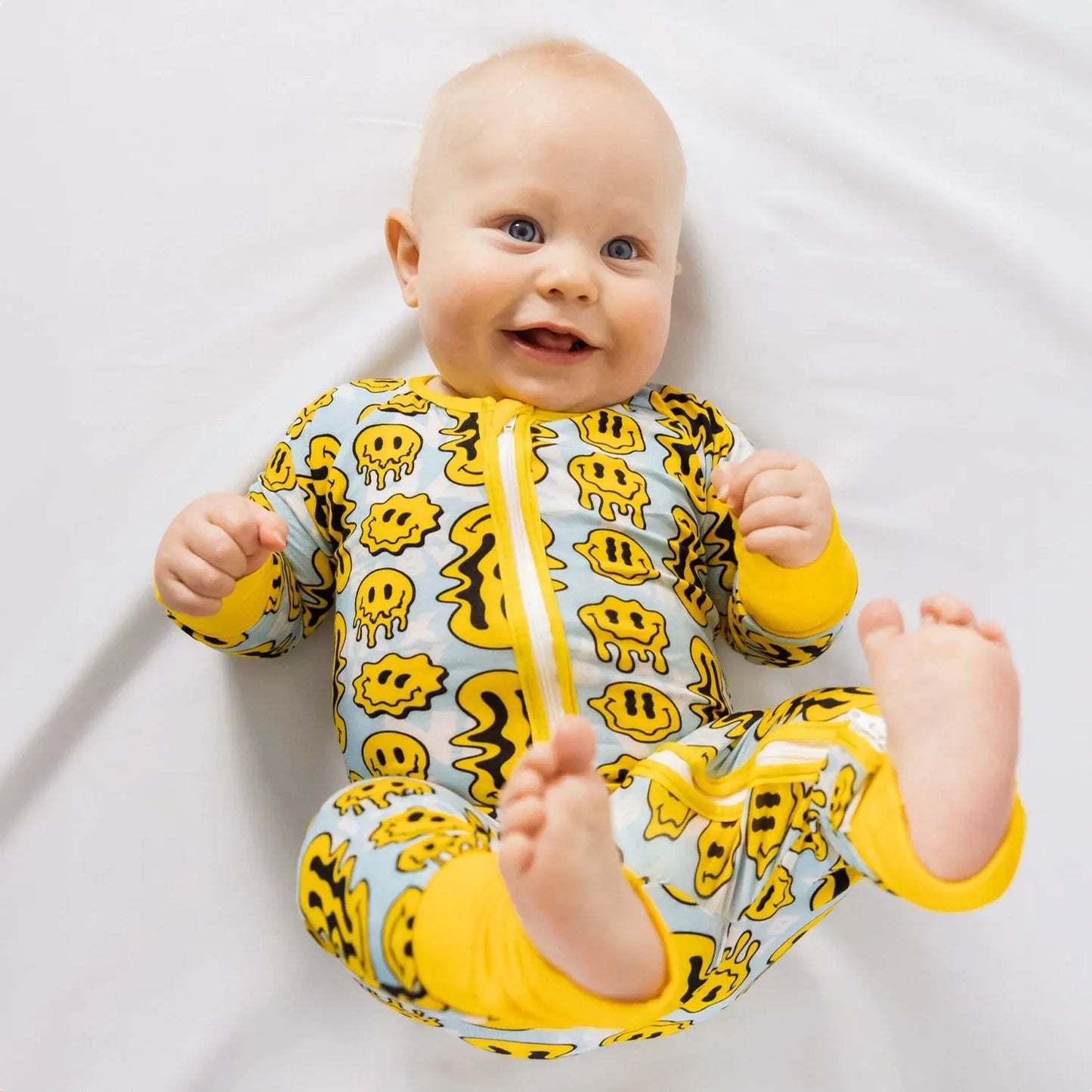 TRIPPY SMILES BLUE BAMBOO ZIPPY NIXX BABY