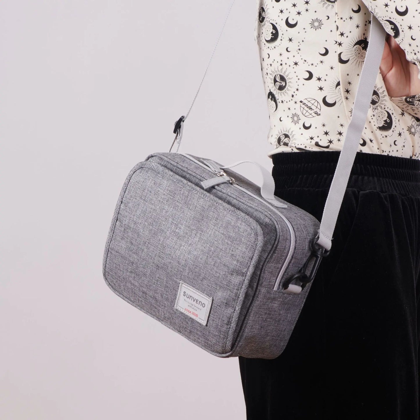 Diaper Clutch Bag with Wipe Dispenser SUNVENO